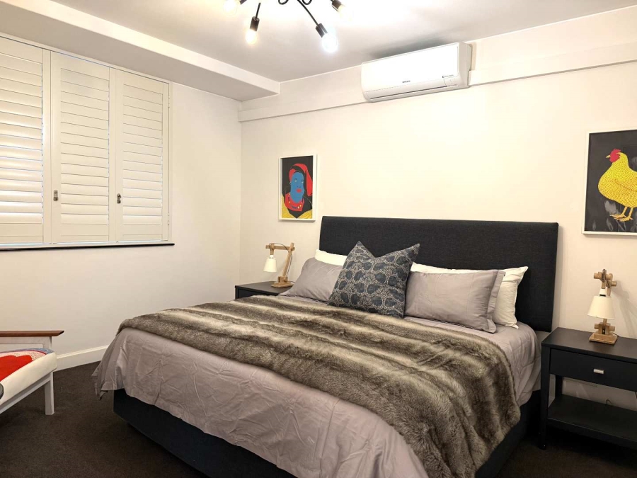 To Let 3 Bedroom Property for Rent in Sea Point Western Cape